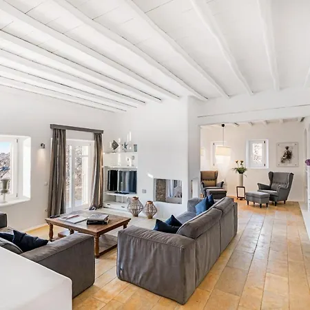 Artisti Mykonos Agrari (Mykonos)