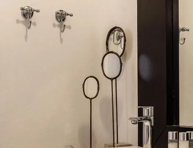 Artisti Mykonos * 애그라리